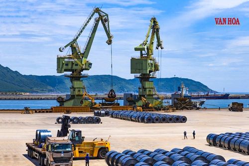 Không khí bầu cử lan tỏa ở khu công nghiệp lớn nhất Hà Tĩnh