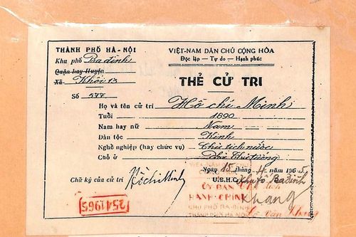 Từ kỷ vật tấm thẻ cử tri của Bác đến tư tưởng trọng dân