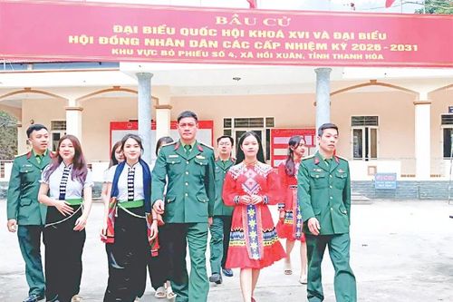 Mỗi lá phiếu là một viên gạch nền móng!