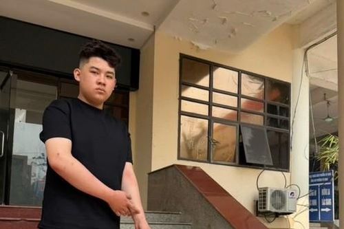 Thiếu niên 16 tuổi trộm cắp hơn 5 'cây' vàng