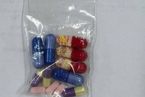 Bé trai 7 tuổi suy gan cấp sau khi tự dùng thuốc ho: Cảnh báo nguy cơ từ thói quen phổ biến của bố mẹ