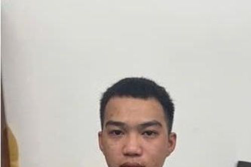 Vào 'nhà đá' vì gùi 'đá'