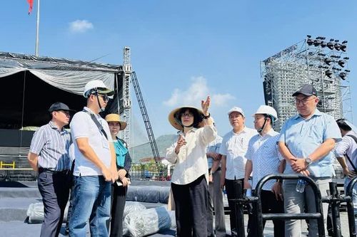 Đại nhạc hội thực cảnh quy mô chưa từng có khai màn Năm Du lịch quốc gia 2026