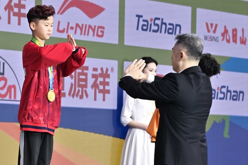 Việt Nam giành 2 huy chương vàng wushu trẻ thế giới