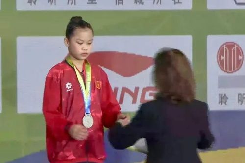 Võ sĩ wushu Việt Nam giành 2 HCV tại giải vô địch trẻ thế giới 2026