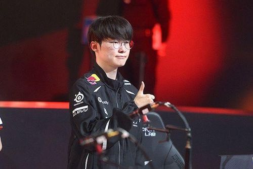 Gumayusi gục ngã trước đội cũ