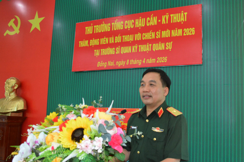 Phát huy dân chủ, nâng cao chất lượng huấn luyện chiến sĩ mới