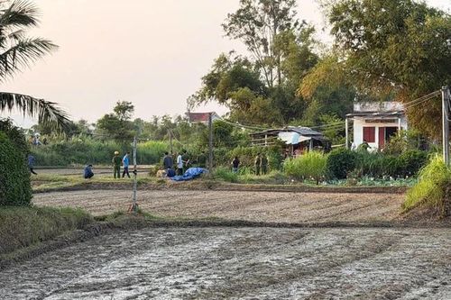 Gia Lai: Cháy nhà dân nghi 4 người trong gia đình tử vong
