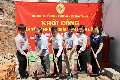 Khởi công xây nhà 'Nghĩa tình đồng đội' tặng cựu chiến binh có hoàn cảnh khó khăn