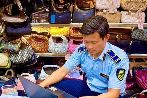 Kinh doanh hàng hóa giả, 7 cơ sở ở Đà Nẵng bị phạt gần 220 triệu đồng