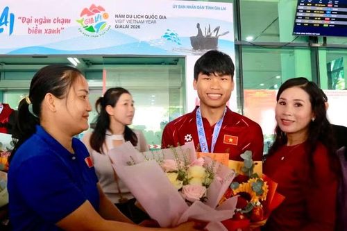 Chào đón đoàn VĐV trở về từ Giải Cúp Kickboxing thế giới 2026