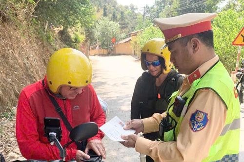 Siết chặt quản lý Tour trải nghiệm xe mô tô, xe máy