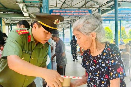 Lan tỏa hoạt động Bữa ăn nhân ái