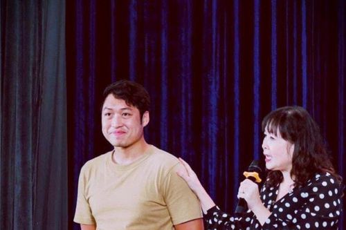 Khôi Nguyên: Con trai NSND Hồng Vân về nước làm Phó Giám đốc sau 10 năm tu nghiệp tại Mỹ
