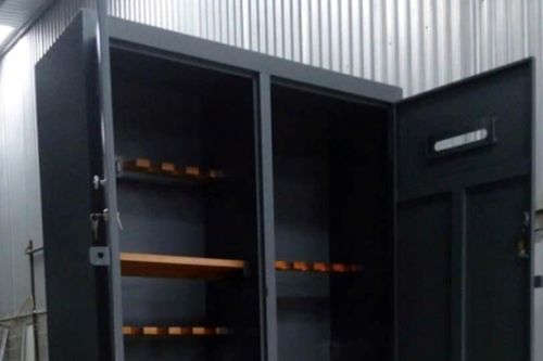 Truy tố cựu Chủ tịch nâng khống giá tủ vũ khí, chiếm đoạt gần 24 tỉ đồng