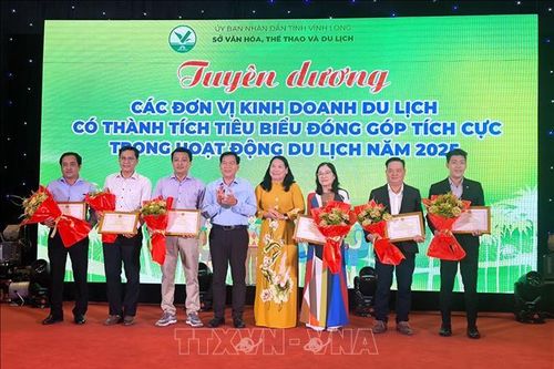 Phát triển du lịch gắn với tài nguyên bản địa