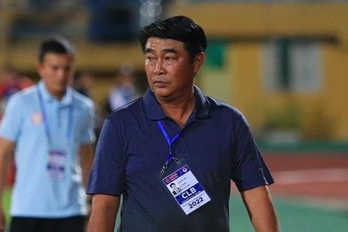 Huấn luyện viên Trần Minh Chiến bỏ ý định giúp CLB Đà Nẵng trụ hạng
