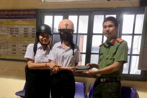 Gương sáng học đường!