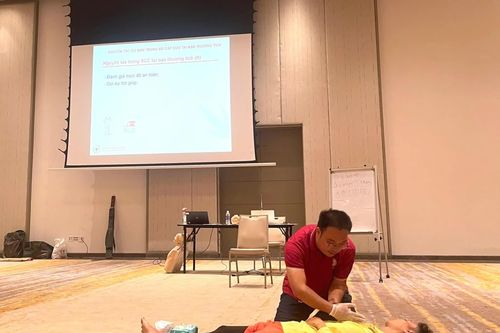 Đào tạo sơ cấp cứu cho cán bộ, nhân viên của doanh nghiệp