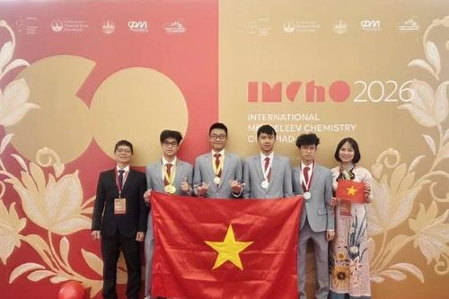 Tuyển Việt Nam giành 2 Huy chương Vàng ở kỳ thi Hóa học 'khó nhất hành tinh'