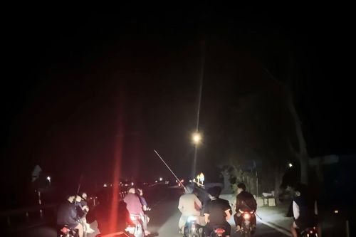 Triệu tập nhóm 'Trẻ 91' mang hung khí đuổi đánh người, quay clip khoe TikTok
