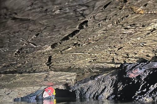 Những điều kỳ thú trong các hang động vừa được phát hiện tại Quảng Trị