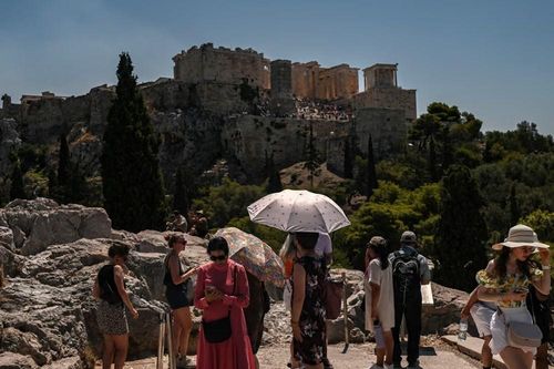 Du khách tăng kỷ lục, Athens đứng trước nguy cơ 'vỡ trận'