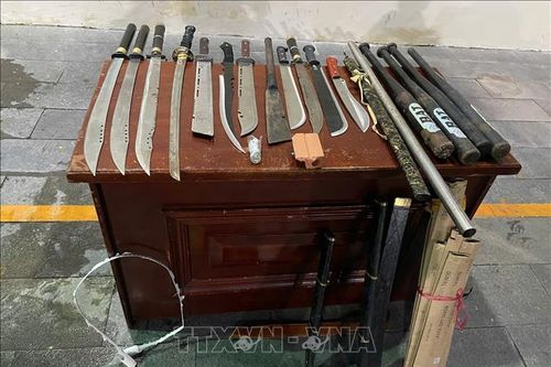 Ngăn ngừa hành vi bạo lực nguy hiểm: Phân biệt rõ ranh giới giữa 'công cụ' và 'vũ khí'