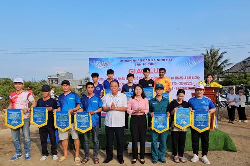 Xã Ninh Hải tổ chức giao lưu thể thao chào mừng các ngày lễ lớn