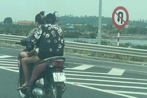 Xử phạt 2 cô gái đi xe máy ngược chiều trên cao tốc Hải Phòng - Móng Cái