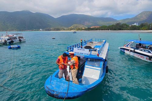 TP Hồ Chí Minh: Đảm bảo an toàn giao thông đường thủy dịp lễ 30/4 và 1/5
