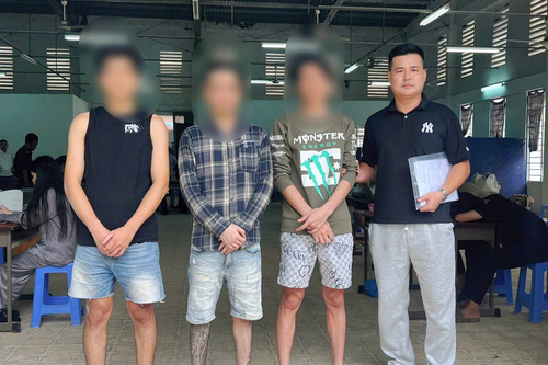 Công an TP Hồ Chí Minh tiếp nhận 4 công dân bị trục xuất từ Campuchia