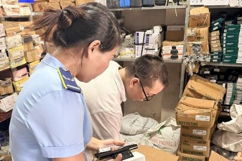 Đà Nẵng thu giữ hàng trăm vật tư ngành mộc không có hóa đơn hợp pháp