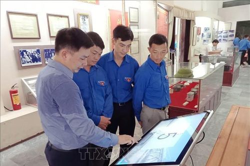 Chuyển đổi số tại các di tích đưa lịch sử đến gần hơn với giới trẻ