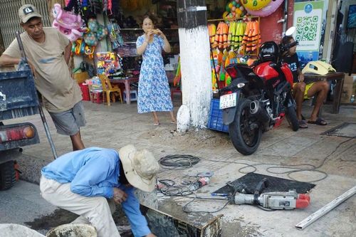 Đã lắp đặt nắp đậy hố ga tại khu vực đường Dã Tượng