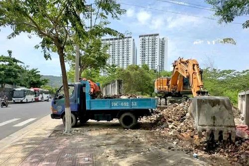 Khu vực đường Trường Sơn - Phạm Phú Thứ đã được dọn sạch