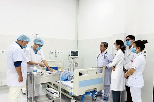 TP.HCM nâng chất y tế tuyến đầu biển đảo
