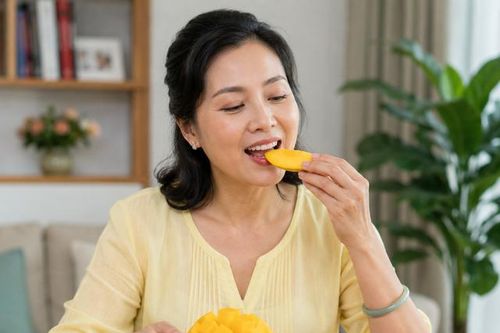 Cách ăn xoài giúp da sáng, mắt khỏe vào mùa hè