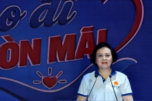 Phó Thủ tướng Phạm Thị Thanh Trà trực tiếp viết đơn đăng ký hiến tạng