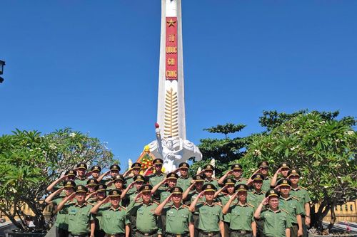 Thanh tra CATP Đà Nẵng tổ chức nhiều hoạt động ý nghĩa nhân kỷ niệm 59 năm Ngày truyền thống