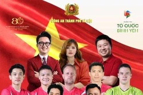 NSND Tự Long và những 'ngôi sao sân cỏ' góp mặt trong lễ hưởng ứng cuộc thi sáng tạo video clip 'Tổ quốc bình yên'