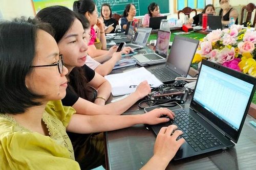 Học bạ số chỉ được sử dụng chính thức sau khi được ký số