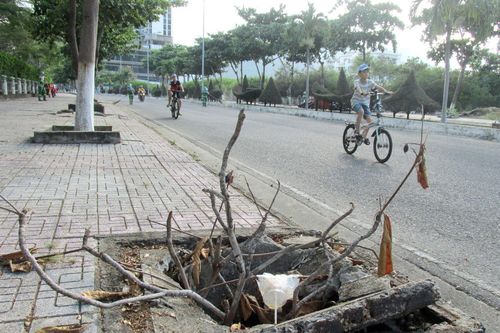 Hố ga bị vỡ nắp đậy
