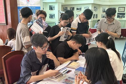 Sinh viên cần trang bị năng lực công nghệ hiện đại đáp ứng tuyển dụng