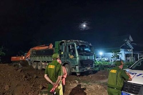 Kịp thời phát hiện, ngăn chặn các hành vi đổ thải trái phép