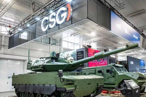 Cuộc đối đầu quyết liệt giữa xe tăng CFL-120 Karpat và CV90120
