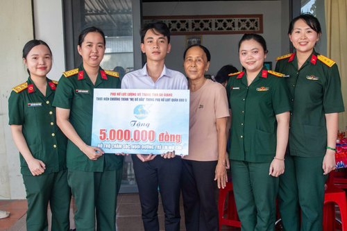 An Giang: Nối dài yêu thương từ chương trình 'Mẹ đỡ đầu'