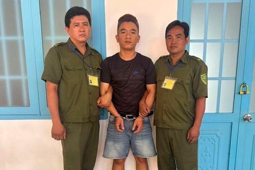 Nhanh chóng bắt giữ tên cướp giật vàng của người phụ nữ lớn tuổi