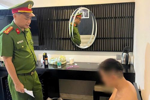Kiểm tra ra 'con nghiện'