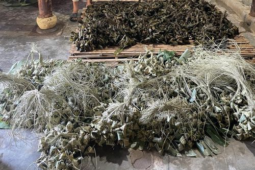 Công an xã Đại Lộc phát hiện 1 cơ sở trộn hàn the làm bánh ú tro